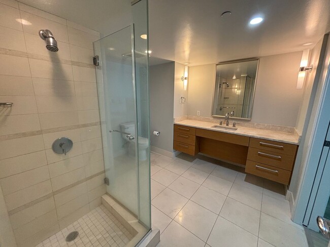 Building Photo - Ko'olani - Luxurious 2 bedroom 2 bathroom ...