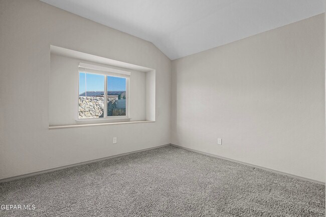 Building Photo - 11629 Flor Achillea