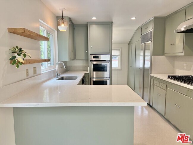 Building Photo - 251 Monte Grigio Dr