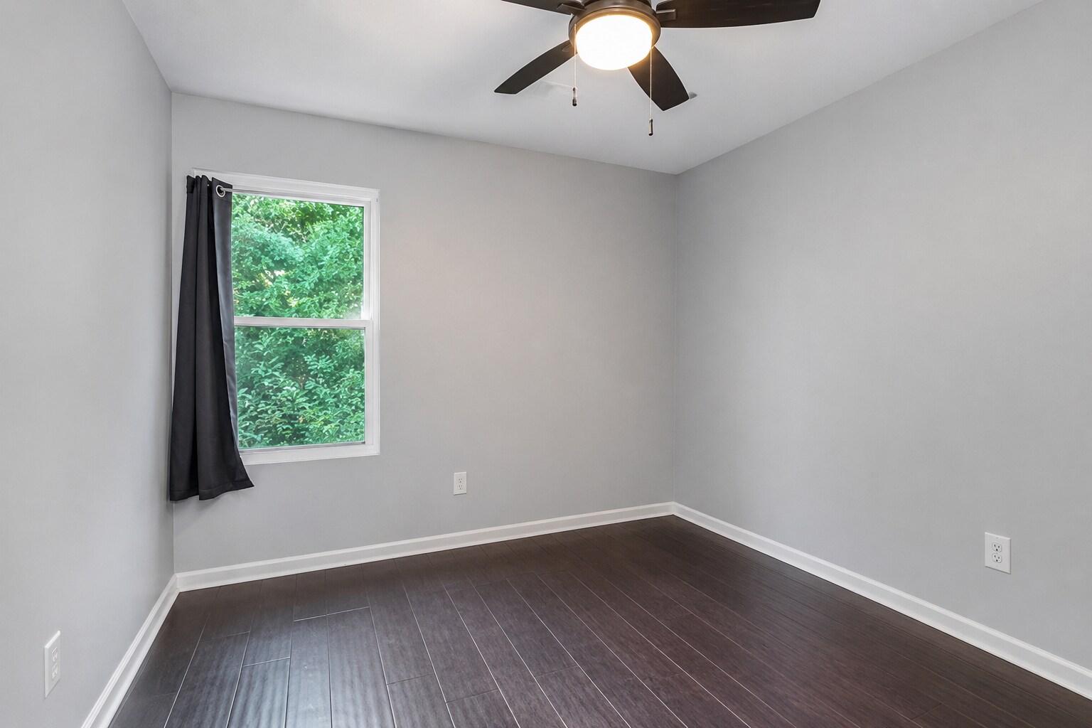 Building Photo - 5563 Windfall Ln