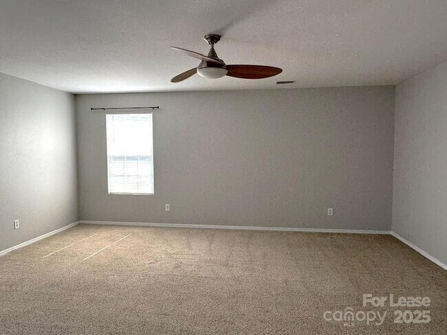 Building Photo - 10942 Dry Stone Dr