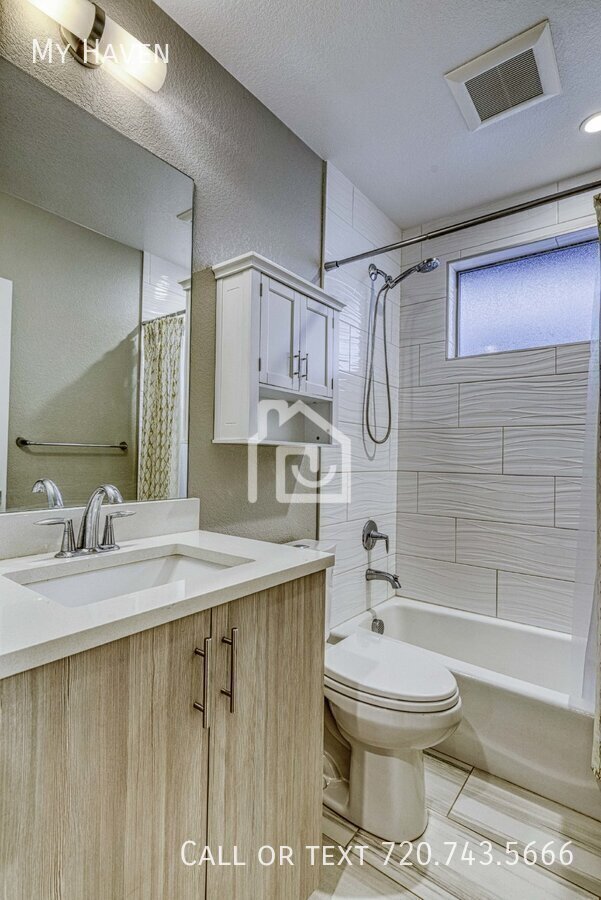 Building Photo - 1405 Knox Ct