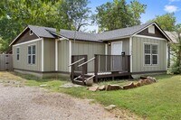 Building Photo - 1103 1st Ave