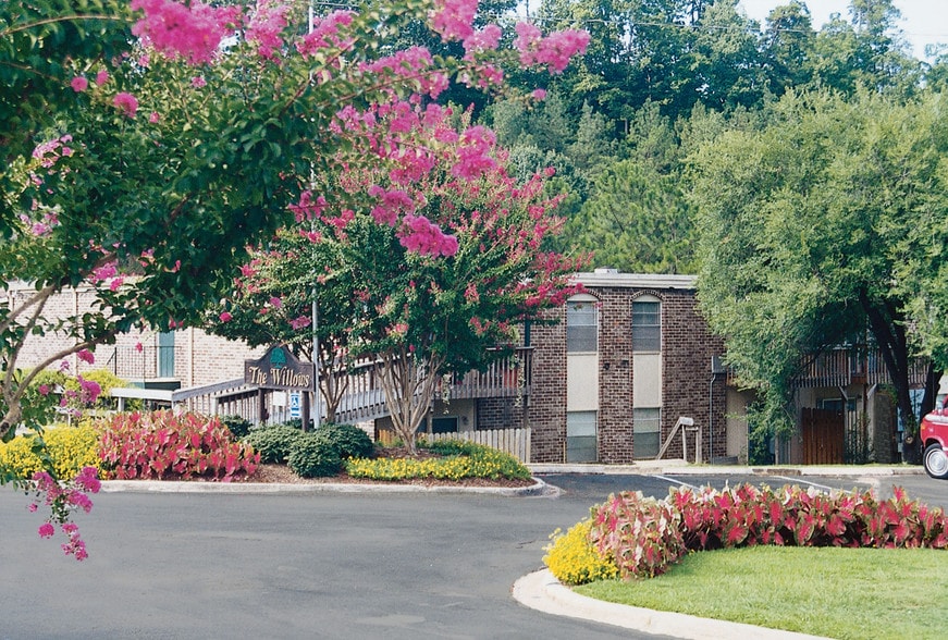 The Willows Apartments 3565 Lorna Rd Hoover AL 35216 Apartment Finder