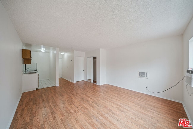 Building Photo - 6827 Leland Way