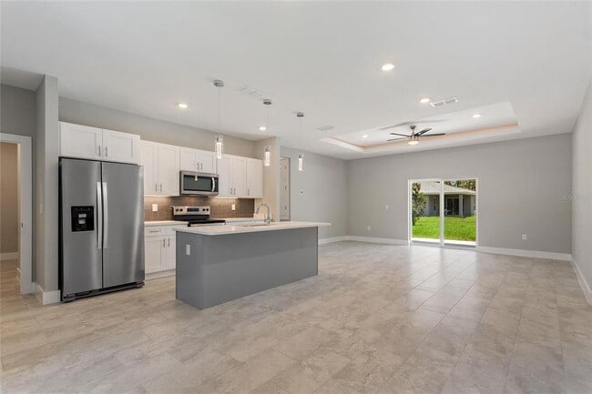 Building Photo - 2930 Emil St