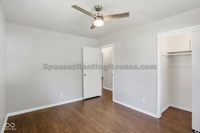 Building Photo - 1414 Ingomar St