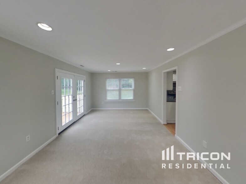 Building Photo - 1568 Hummingbird Ct