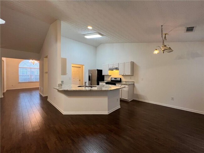 Building Photo - 3780 Crescent Walk Ln NE