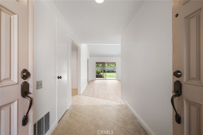 Building Photo - 24382 Macedo Dr