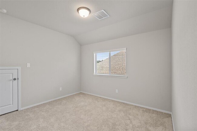 Building Photo - 42433 Quail Vly Ln
