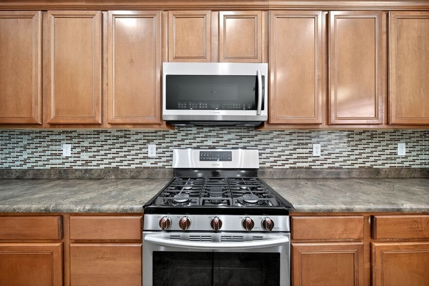 Building Photo - 2353 W Barwick Dr