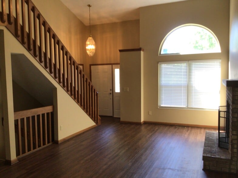 Building Photo - 4705 Norwich Ct