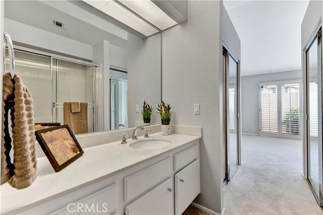 Building Photo - 58 Almador