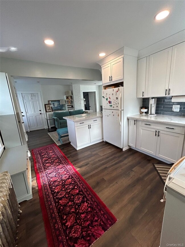 Building Photo - 29 Dale Ave