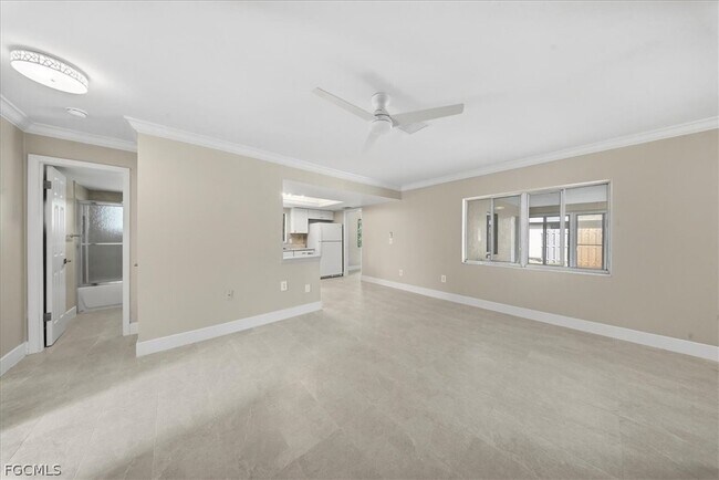 Building Photo - 5824 Algiers St