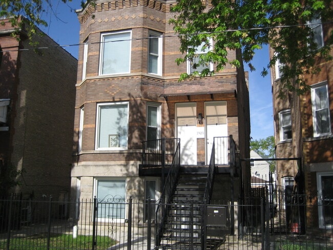 Primary Photo - 1920 N Keystone Ave