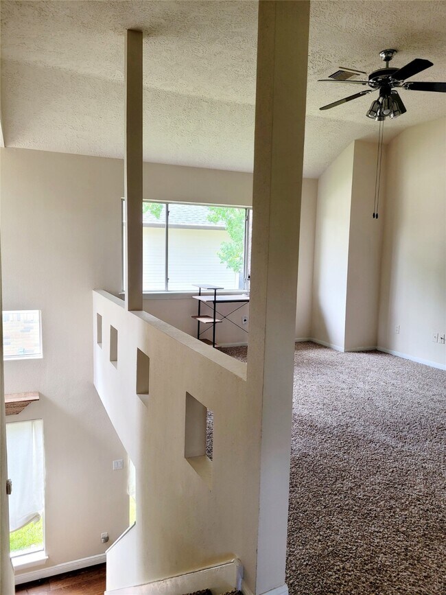 Building Photo - 21515 Nottinghill Dr