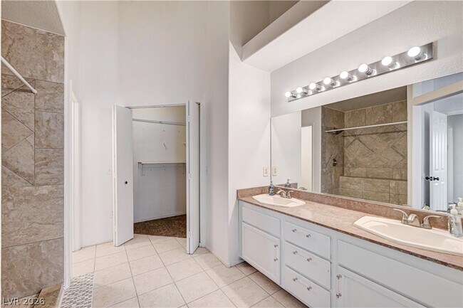 Building Photo - 4040 Castle Cove Dr