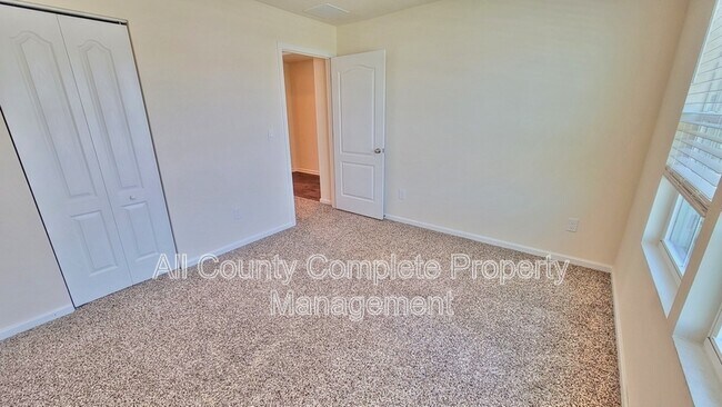 Building Photo - 121 Aveiro Wy