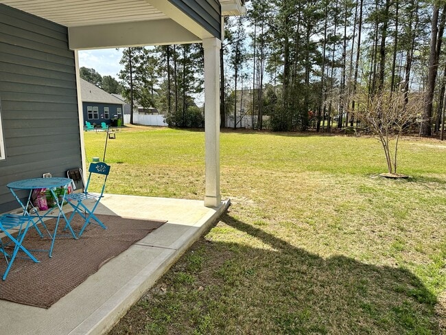 Building Photo - 1002 Rodanthe Dr