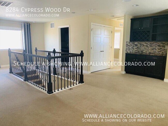 Building Photo - 8284 Cypress Wood Dr