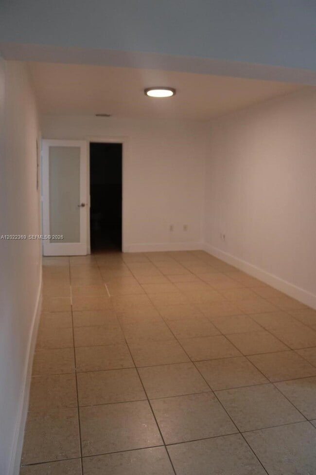 Building Photo - 6371 SW 109th Ct