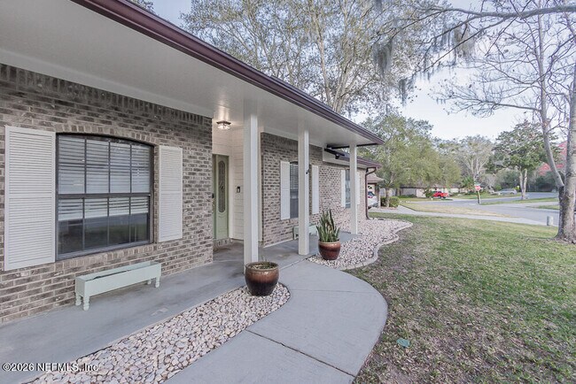 Building Photo - 12041 Wren Hollow Ct