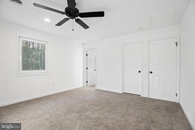Building Photo - 49415 Holland Manor Dr