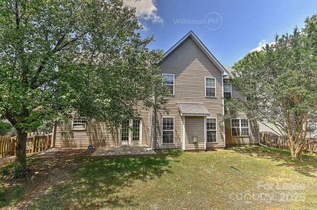 Building Photo - 8827 SedgeBurn Dr