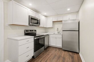 Building Photo - 145 S Pitt St