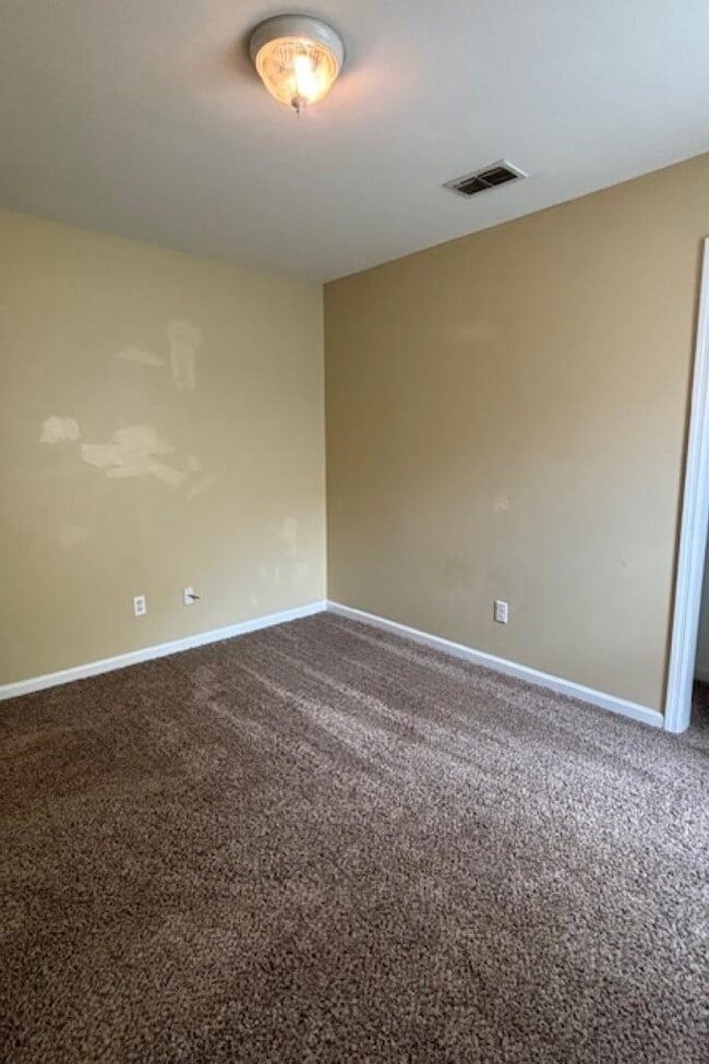 Building Photo - 4909 Park View Ct