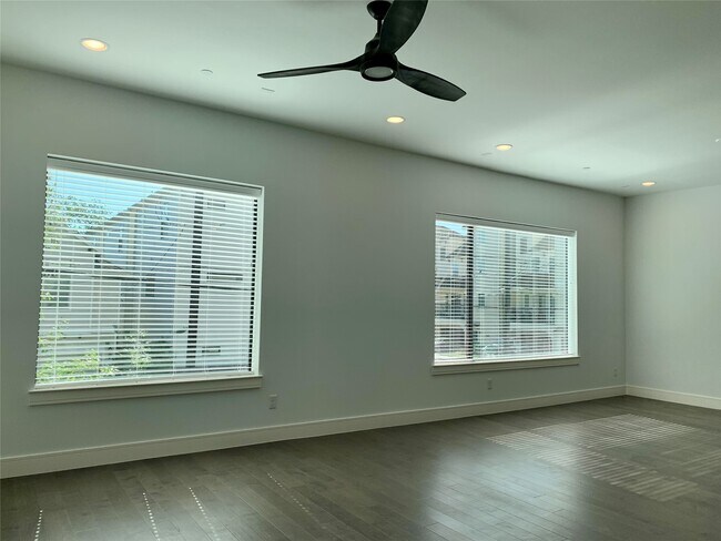 Building Photo - 1505 Malone St