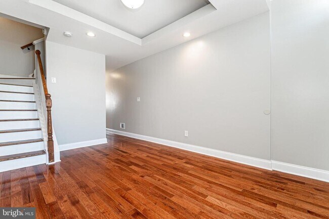 Building Photo - 1107 N Collington Ave