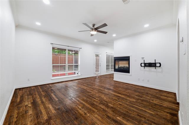 Building Photo - 4263 Towne Lake Ct