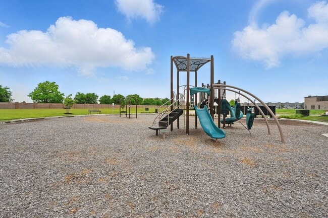 Building Photo - 2076 Layla Dr