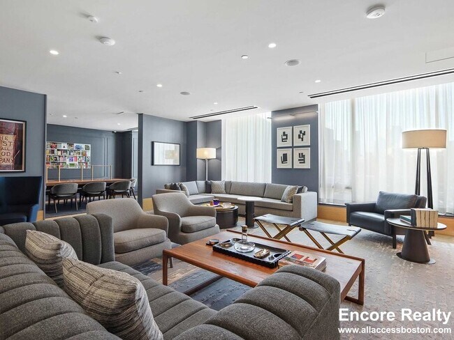 Building Photo - 390 Harrison Ave