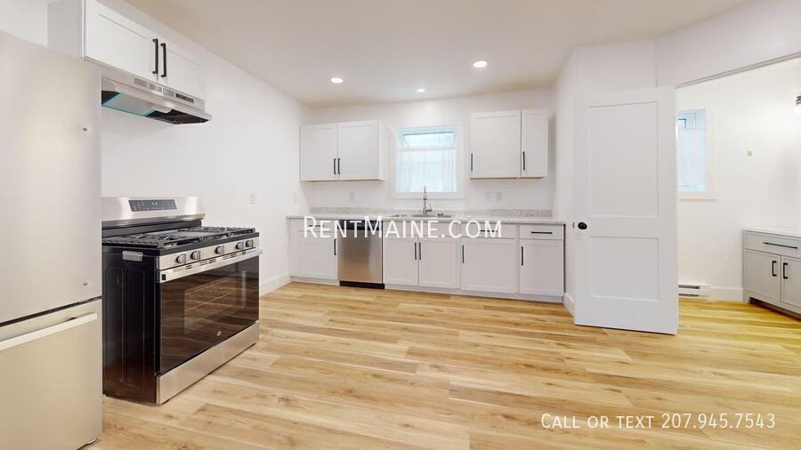 Building Photo - 167 Kennebec Rd