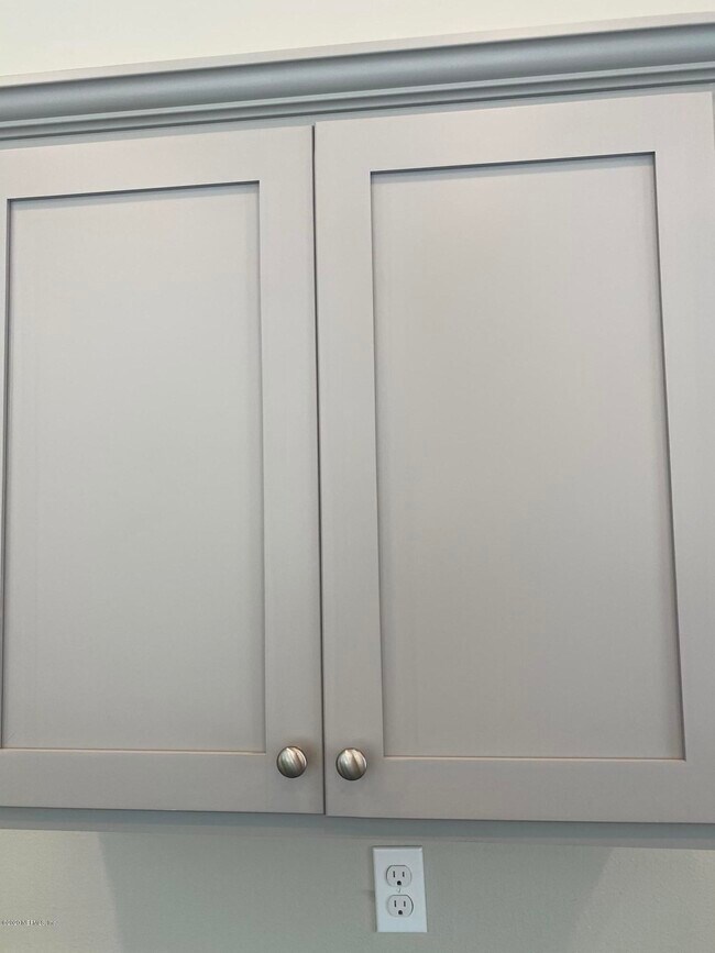 Building Photo - 2312 Wooddale St