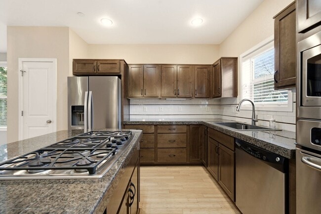 Building Photo - 4104 S Corbett Ave