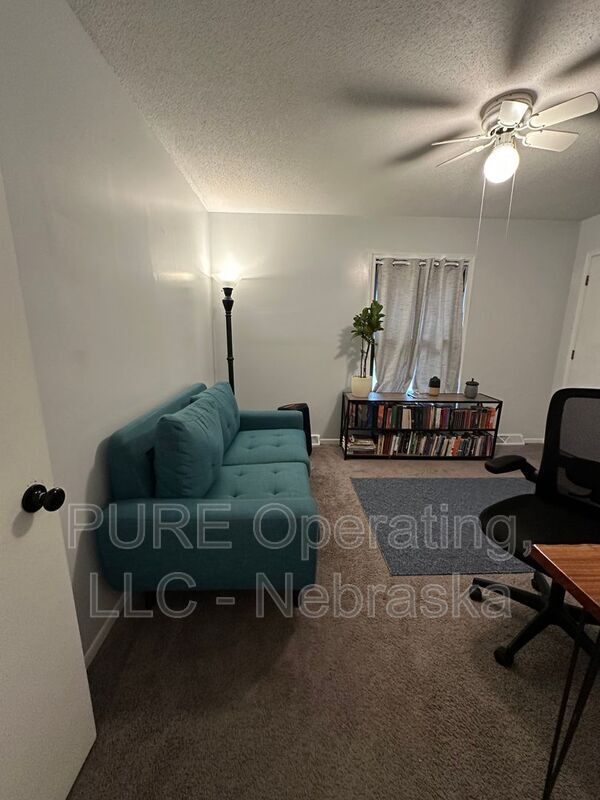 Building Photo - 12904 Marcy St