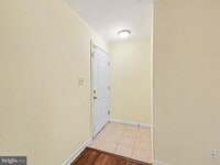 Building Photo - 33 Fern Oak Cir