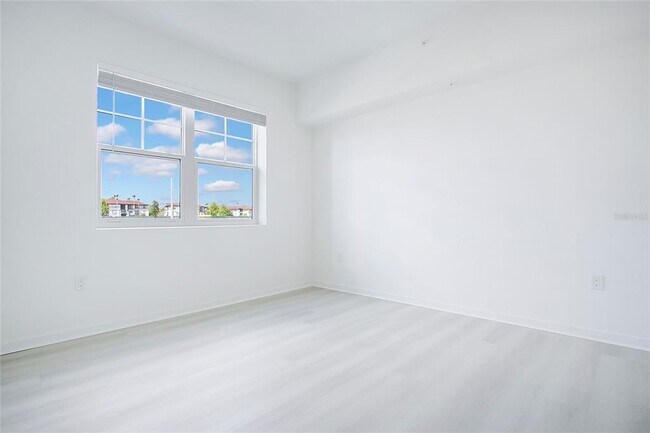 Building Photo - 5579 Millennia Park Dr