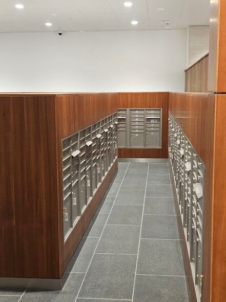 Building Photo - 1500 Rycroft St