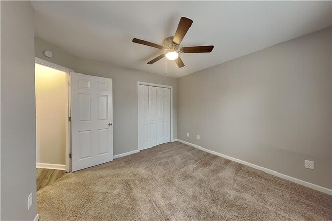 Building Photo - 255 Chapel Station Ln SE