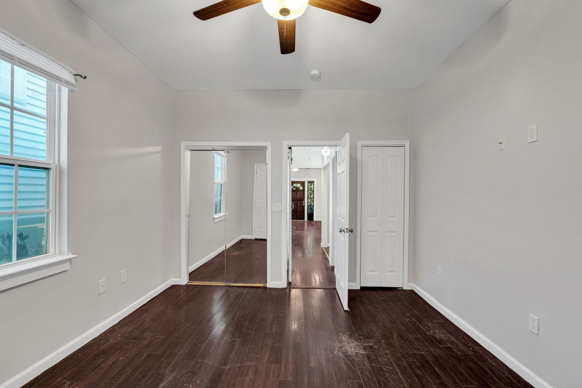 Building Photo - 3023 Burdette St