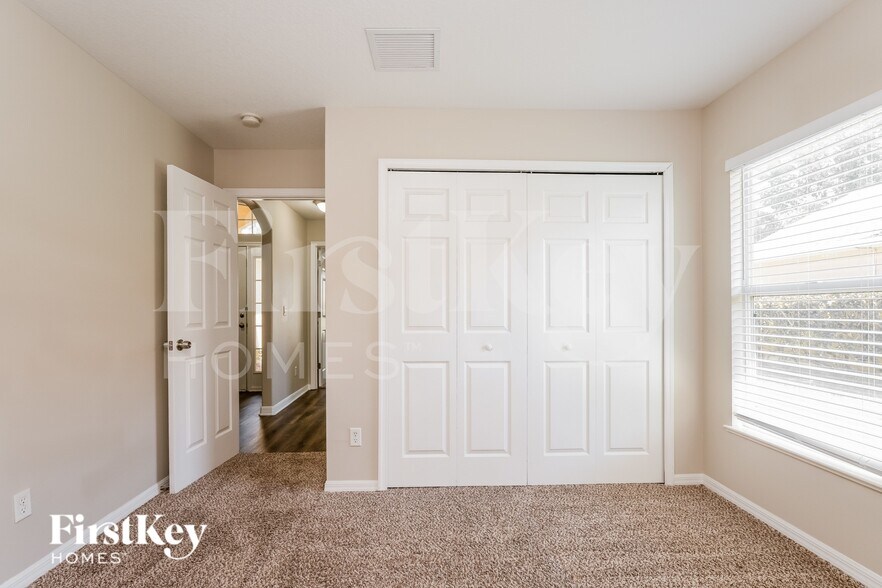 Building Photo - 932 Tavernier Cir NE