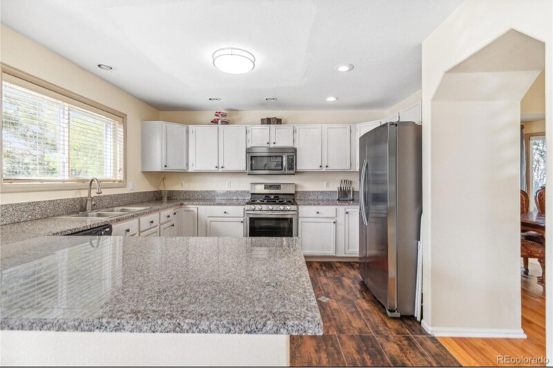 Building Photo - 5345 S Flanders Way