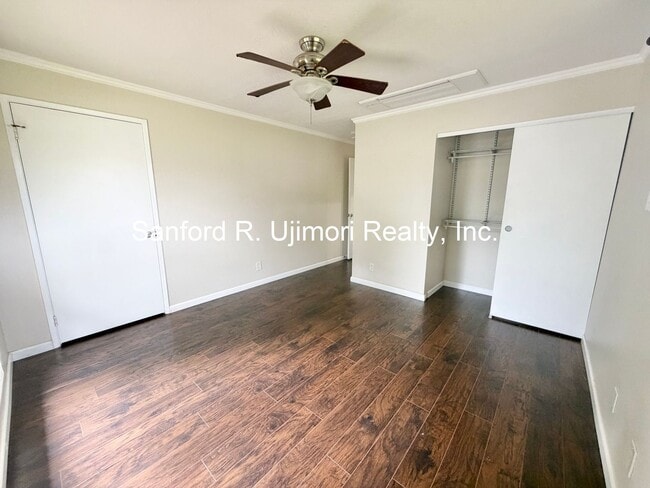 Building Photo - lumif201