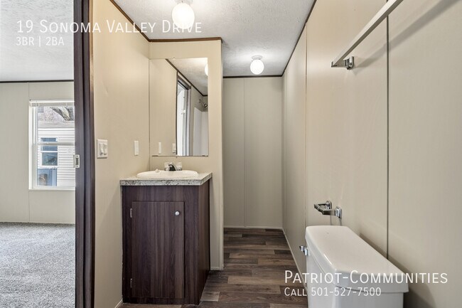 Building Photo - 19 Sonoma Dr